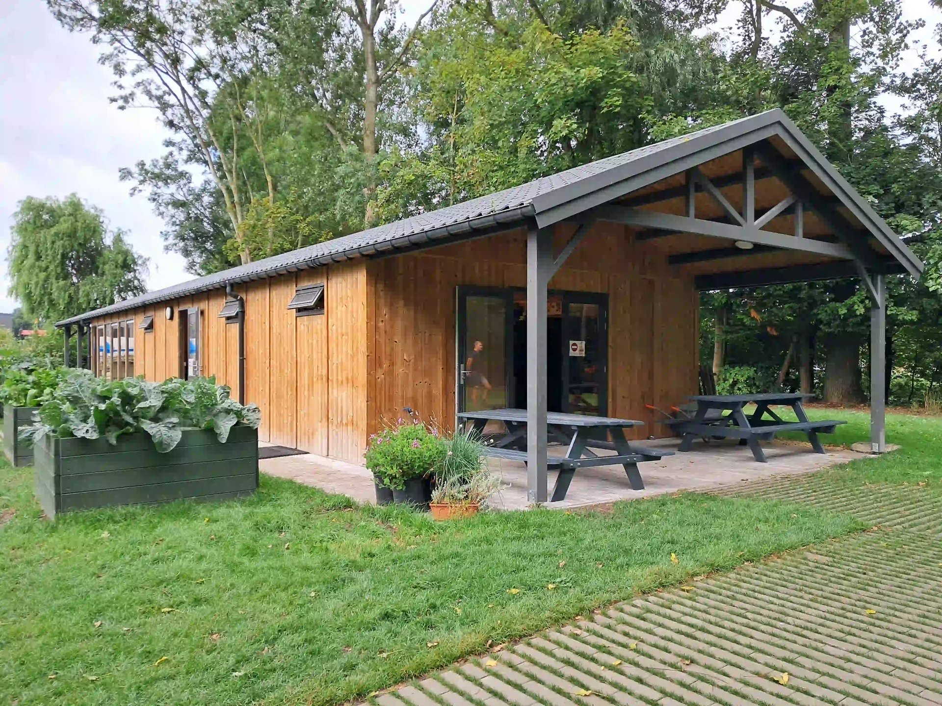 Hahbo-modulaire-houtbouw-systeembouw-ALRO-Kinderboerderij De Lenspolder-Nieuwpoort