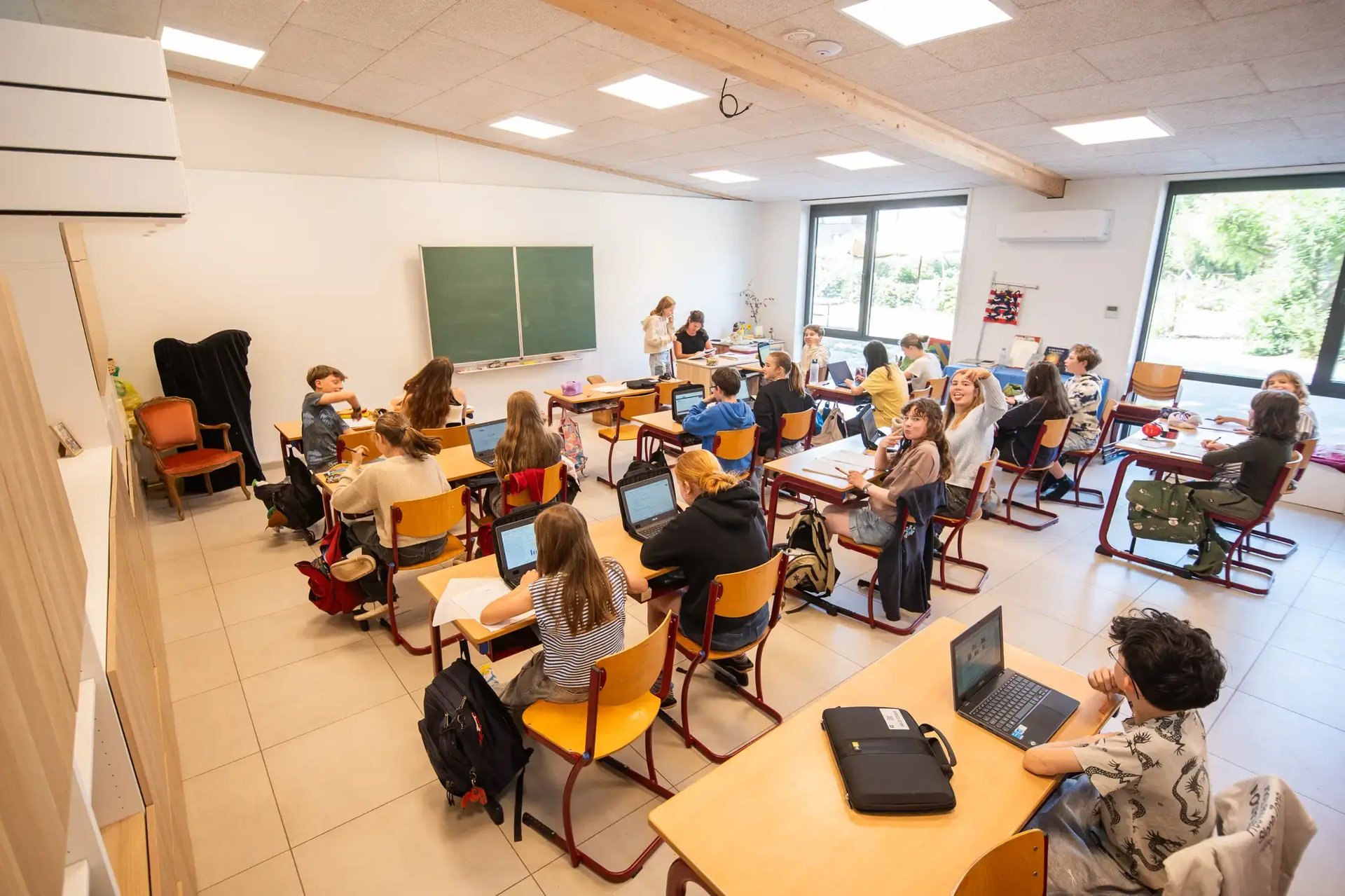 Hahbo-modulaire-houtbouw-systeembouw-LLEXX-Steinerschool-Brugge_6