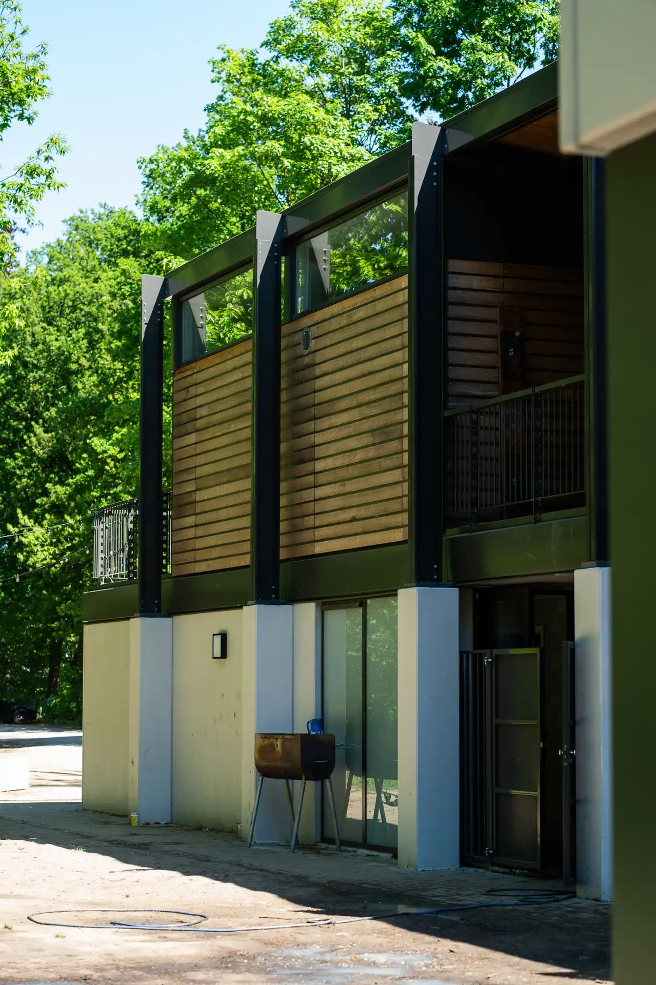 Hahbo-modulaire-houtbouw-systeembouw-LLEXX-Wijnegem-jeugdlokalen_14