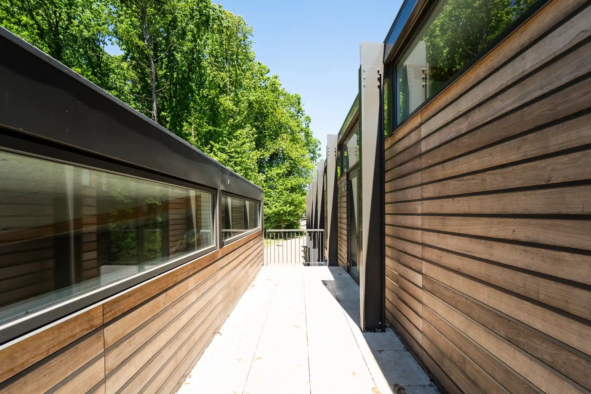 Hahbo-modulaire-houtbouw-systeembouw-LLEXX-Wijnegem-jeugdlokalen_26