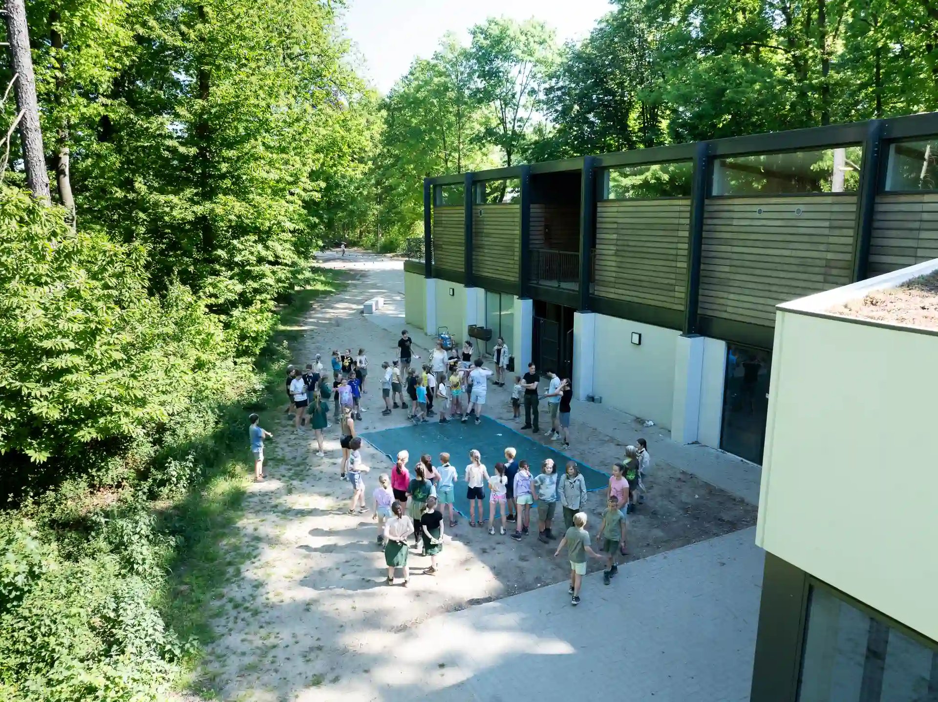 Hahbo-modulaire-houtbouw-systeembouw-LLEXX-Wijnegem-jeugdlokalen_8